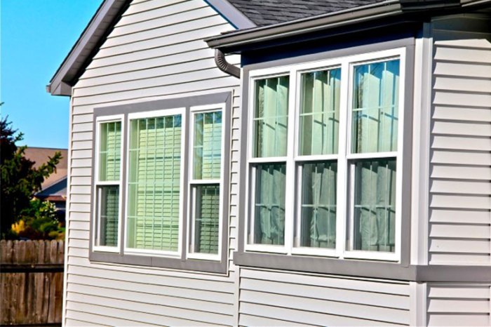 Vinyl Siding Repair | How to Replace a Corner Piece - Everyday Home Repairs